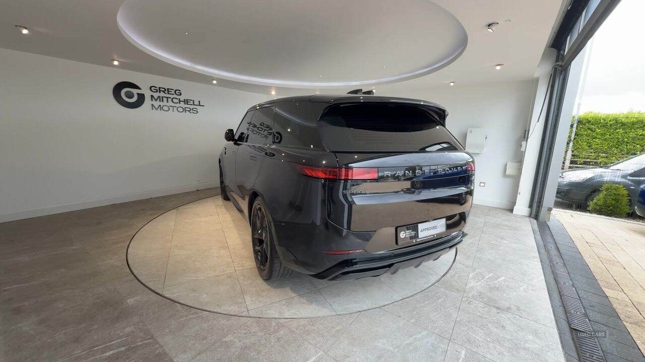 Apr 2023 Land Rover Range Rover Sport 3.0 D300 Dynamic SE 5dr Auto