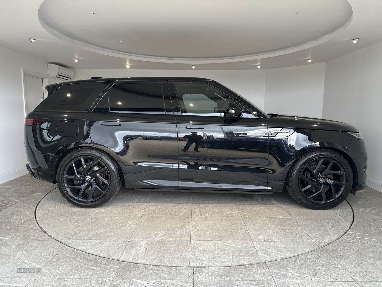Apr 2023 Land Rover Range Rover Sport 3.0 D300 Dynamic SE 5dr Auto