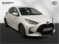 Toyota Yaris 1.5 Hybrid Design 5dr CVT in Derry / Londonderry