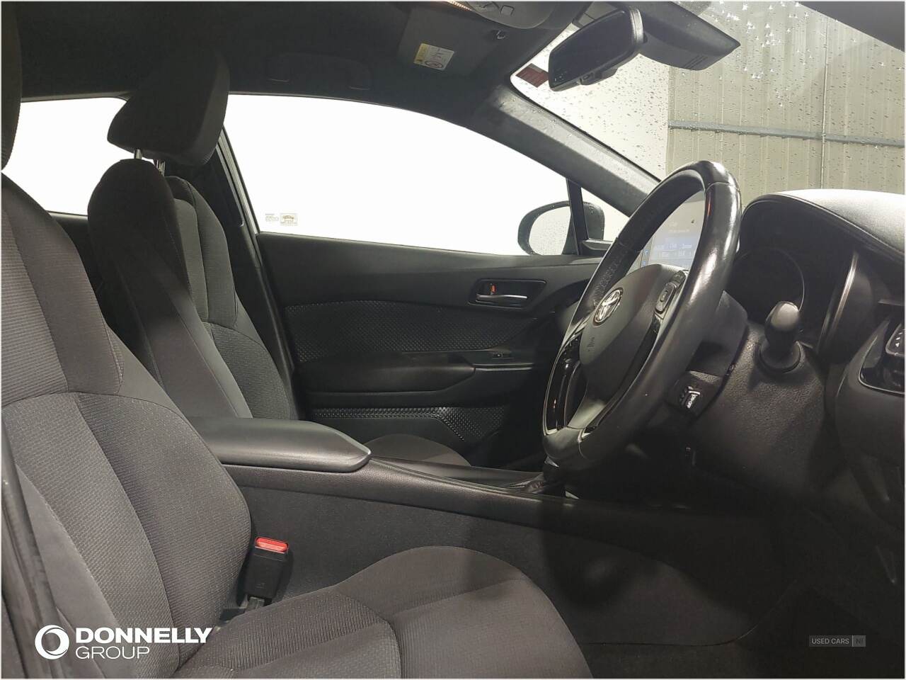 Mar 2017 Toyota C-HR 1.8 Hybrid Icon 5dr CVT