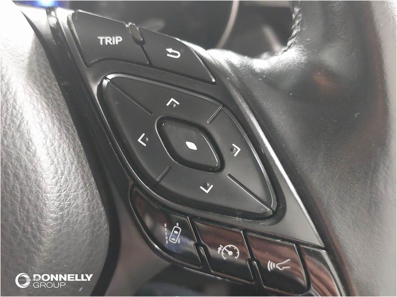 Mar 2017 Toyota C-HR 1.8 Hybrid Icon 5dr CVT