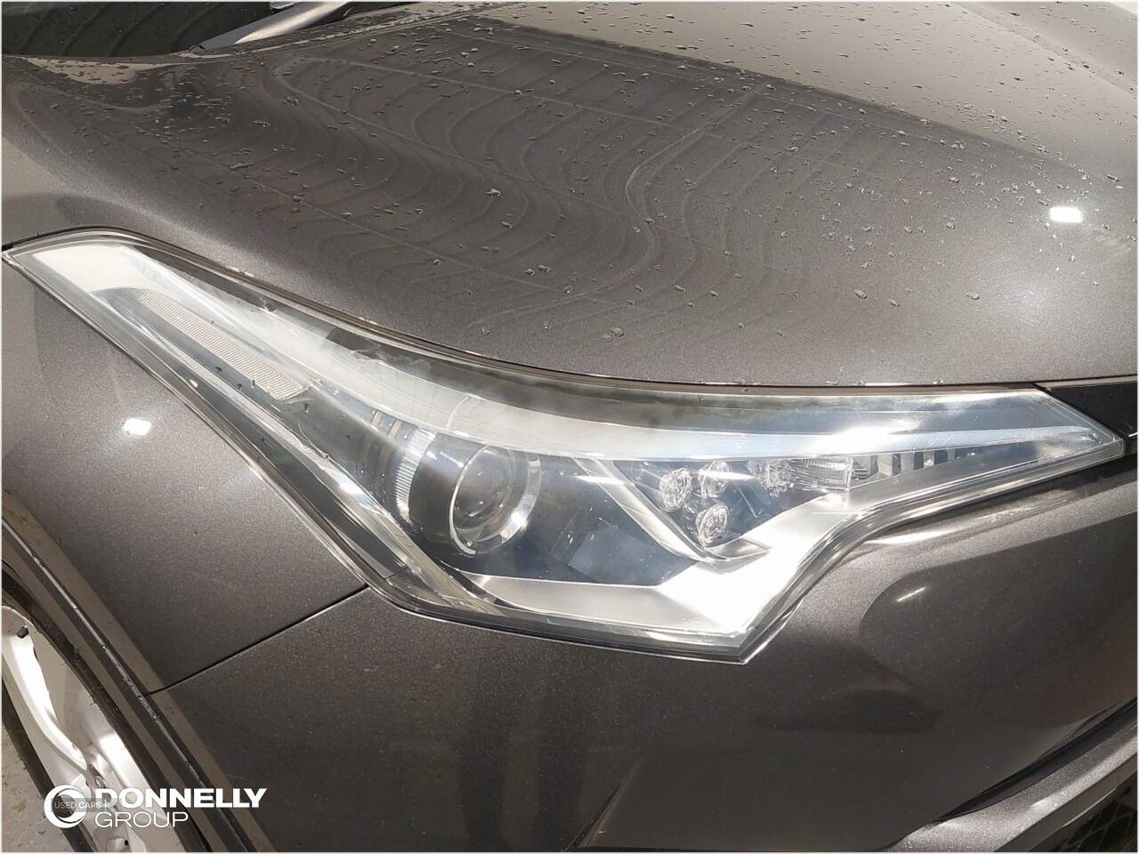 Mar 2017 Toyota C-HR 1.8 Hybrid Icon 5dr CVT