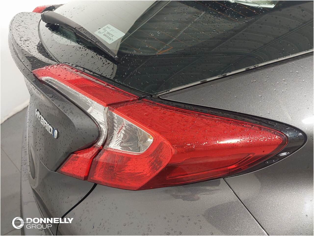 Mar 2017 Toyota C-HR 1.8 Hybrid Icon 5dr CVT