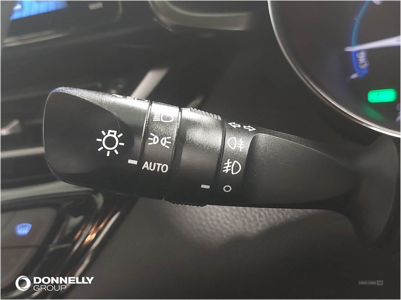Mar 2017 Toyota C-HR 1.8 Hybrid Icon 5dr CVT