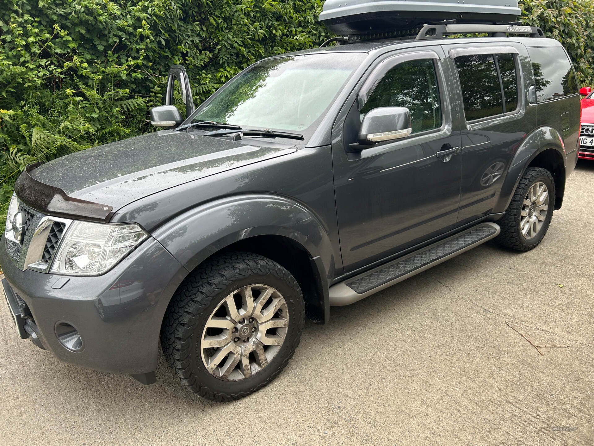 Sep 2011 Nissan Pathfinder 2.5 dCi Tekna 5dr