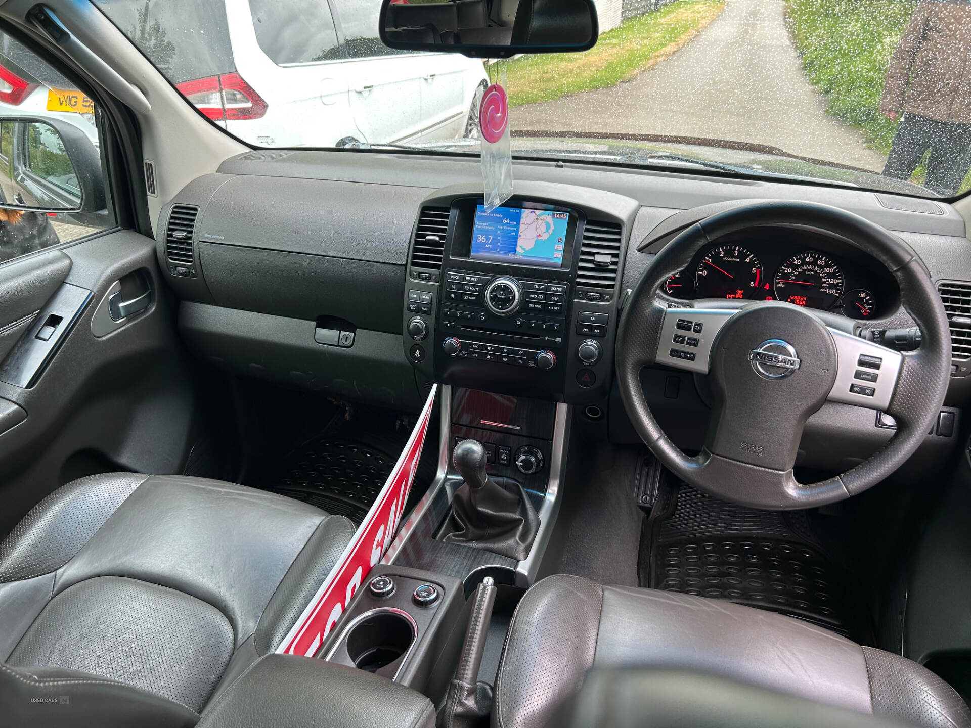 Sep 2011 Nissan Pathfinder 2.5 dCi Tekna 5dr