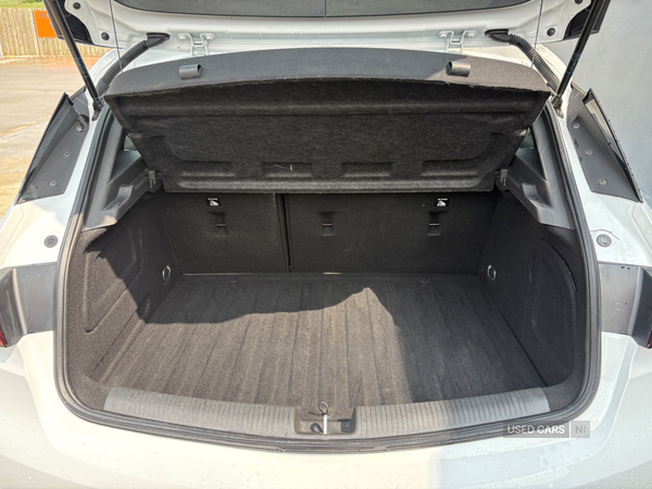 Vauxhall Astra DIESEL HATCHBACK in Derry / Londonderry