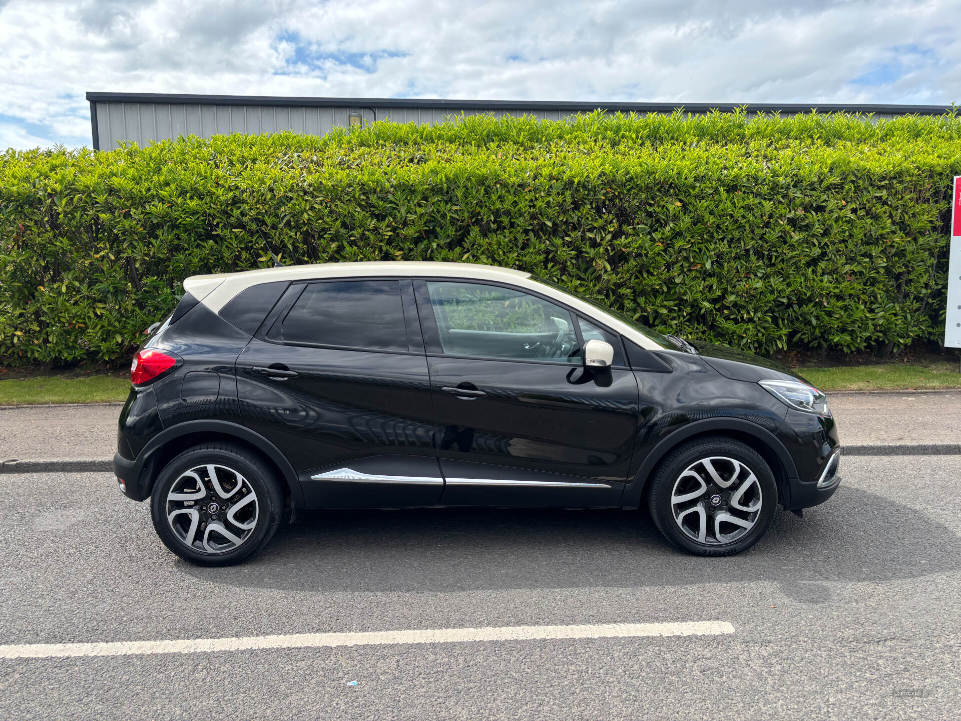 Jun 2017 Renault Captur 1.5 dCi 90 Dynamique S Nav 5dr