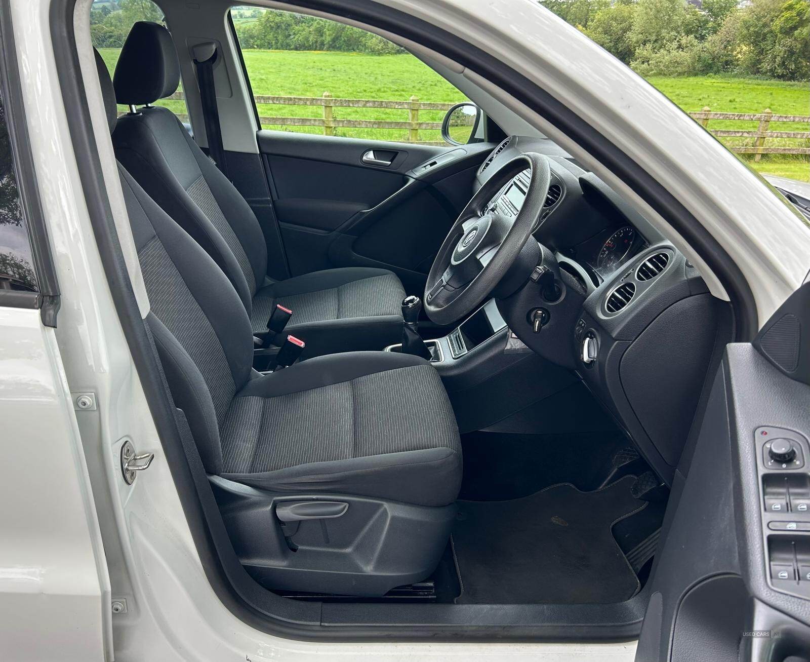 Oct 2013 Volkswagen Tiguan 2.0 TDi BlueMotion Tech S 110 5dr [2WD]