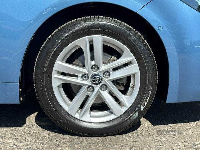 Jan 2022 Toyota Corolla 1.8 VVT-i Hybrid Icon Tech 5dr CVT