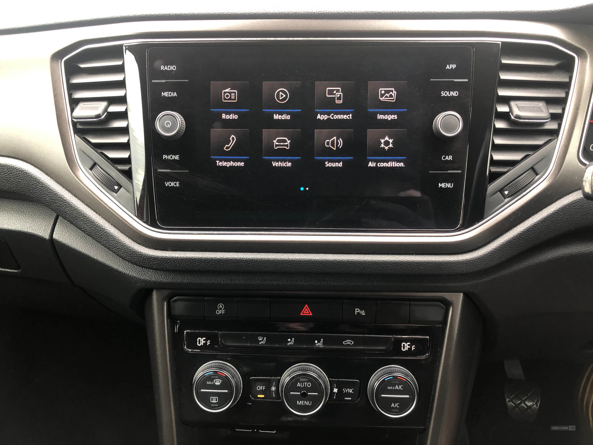 Oct 2018 Volkswagen T-Roc 1.0 TSI Design 5dr