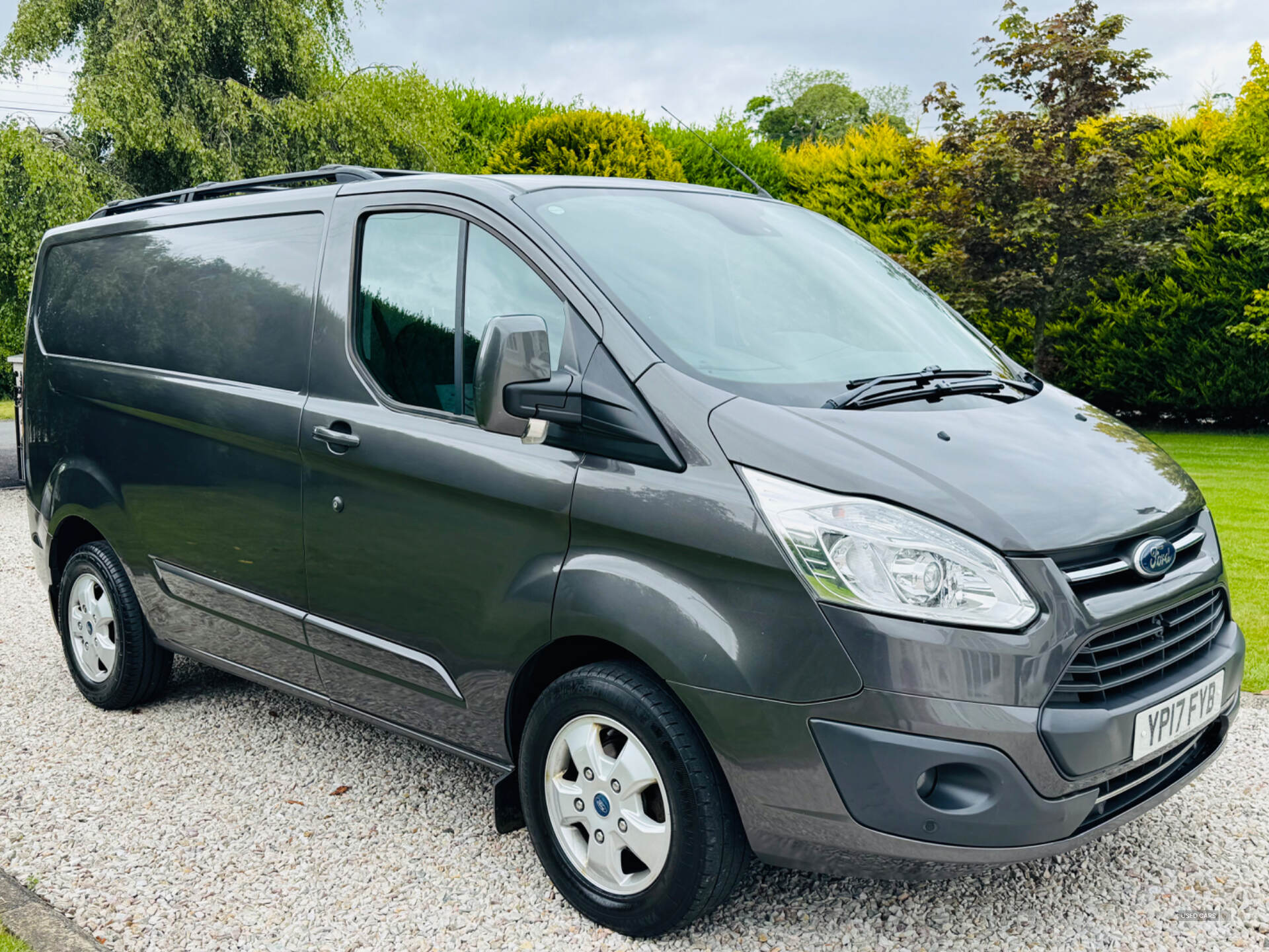 Mar 2017 Ford Transit Custom 2.0 TDCi 130ps Low Roof Limited Van