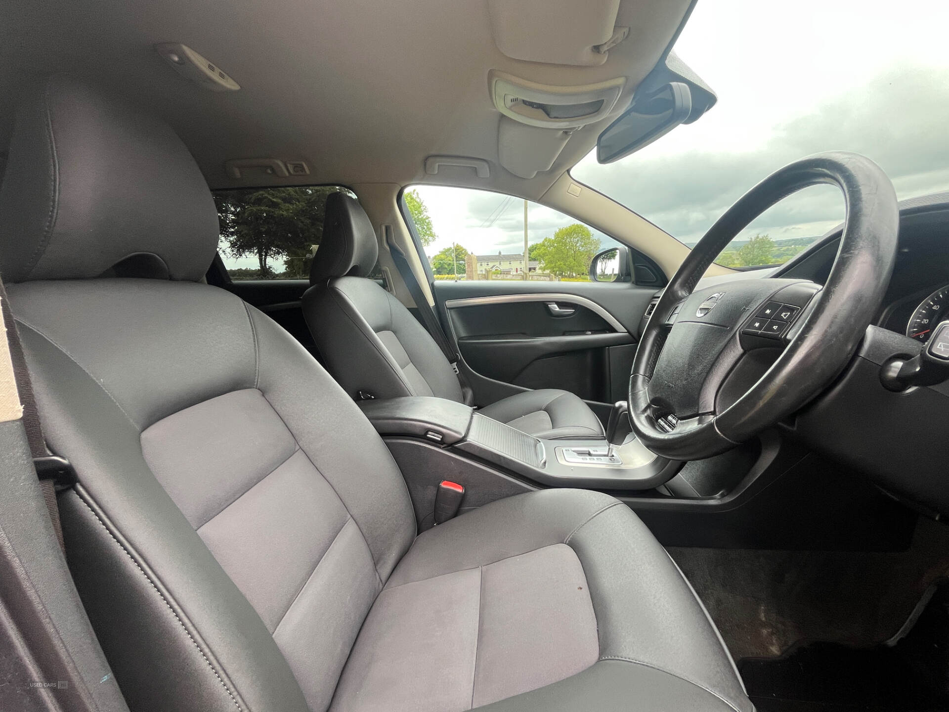 Sep 2008 Volvo V70 2.4D SE 5dr Geartronic