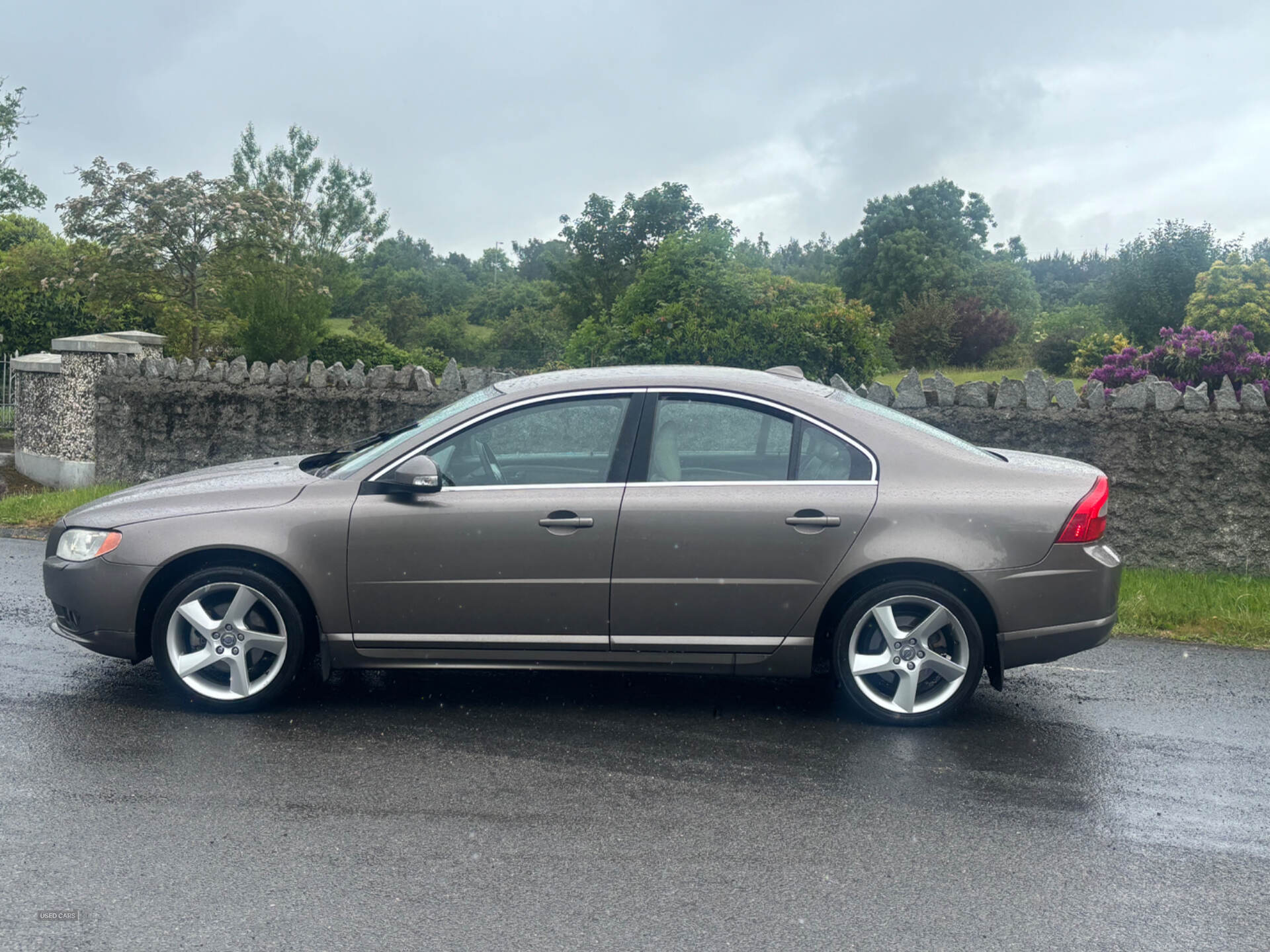 Sep 2008 Volvo S80 2.4 D5 SE Sport 4dr Geartronic [185]