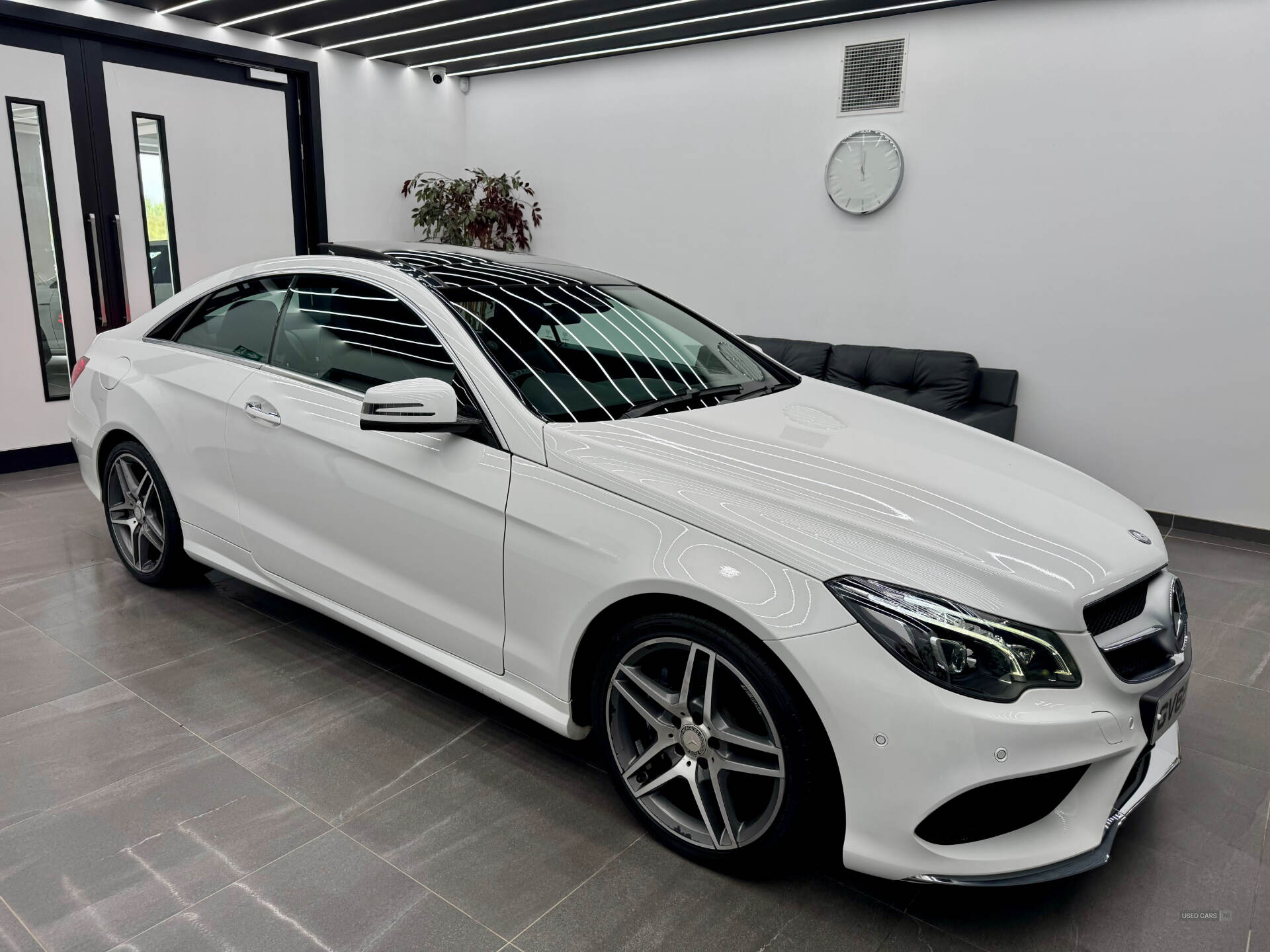 Jan 2016 Mercedes E-Class E350 BlueTEC AMG Line Premium 2dr 9G-Tronic