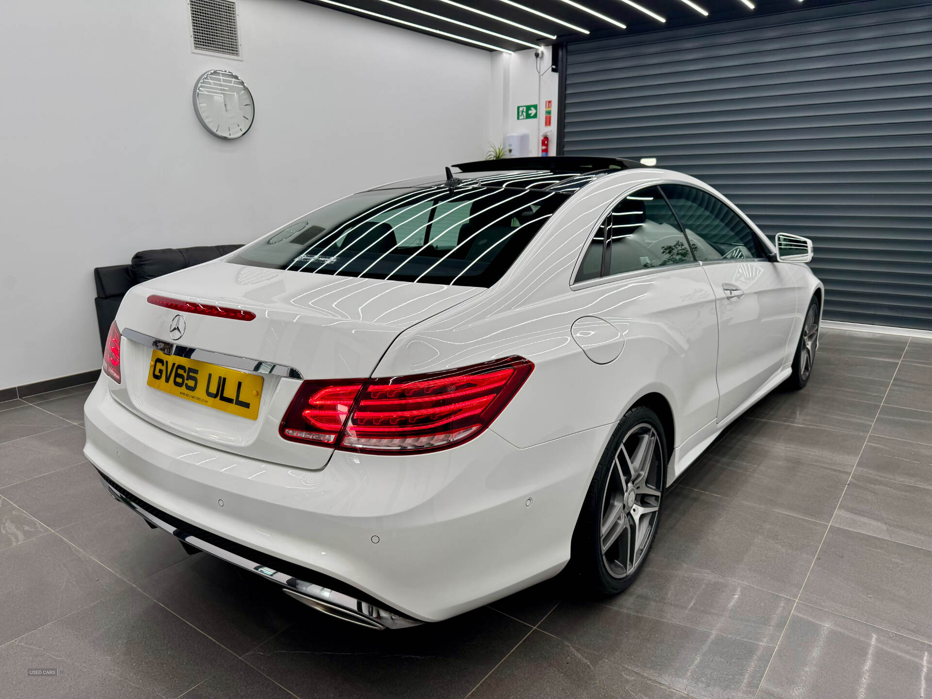 Jan 2016 Mercedes E-Class E350 BlueTEC AMG Line Premium 2dr 9G-Tronic