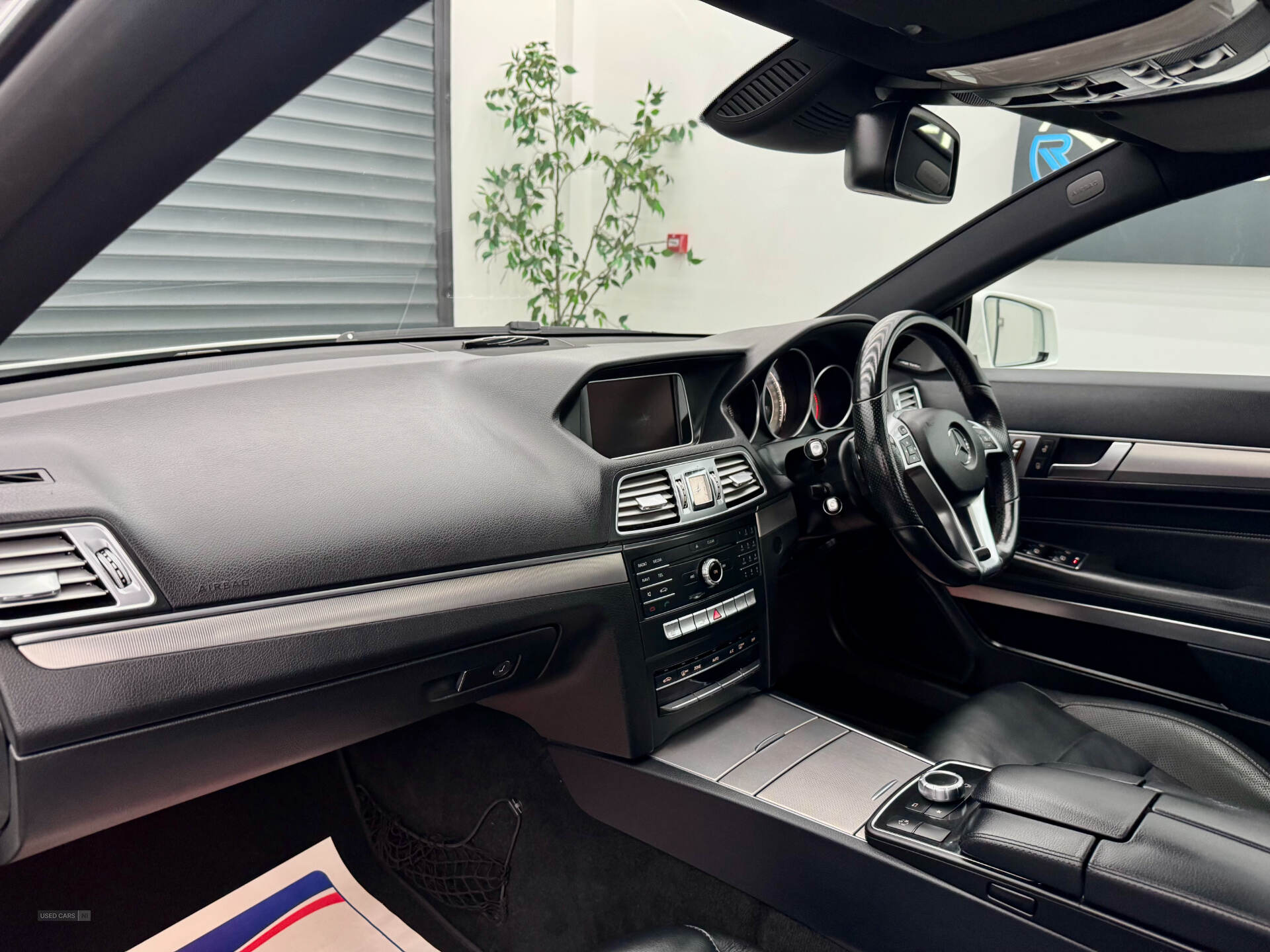 Jan 2016 Mercedes E-Class E350 BlueTEC AMG Line Premium 2dr 9G-Tronic