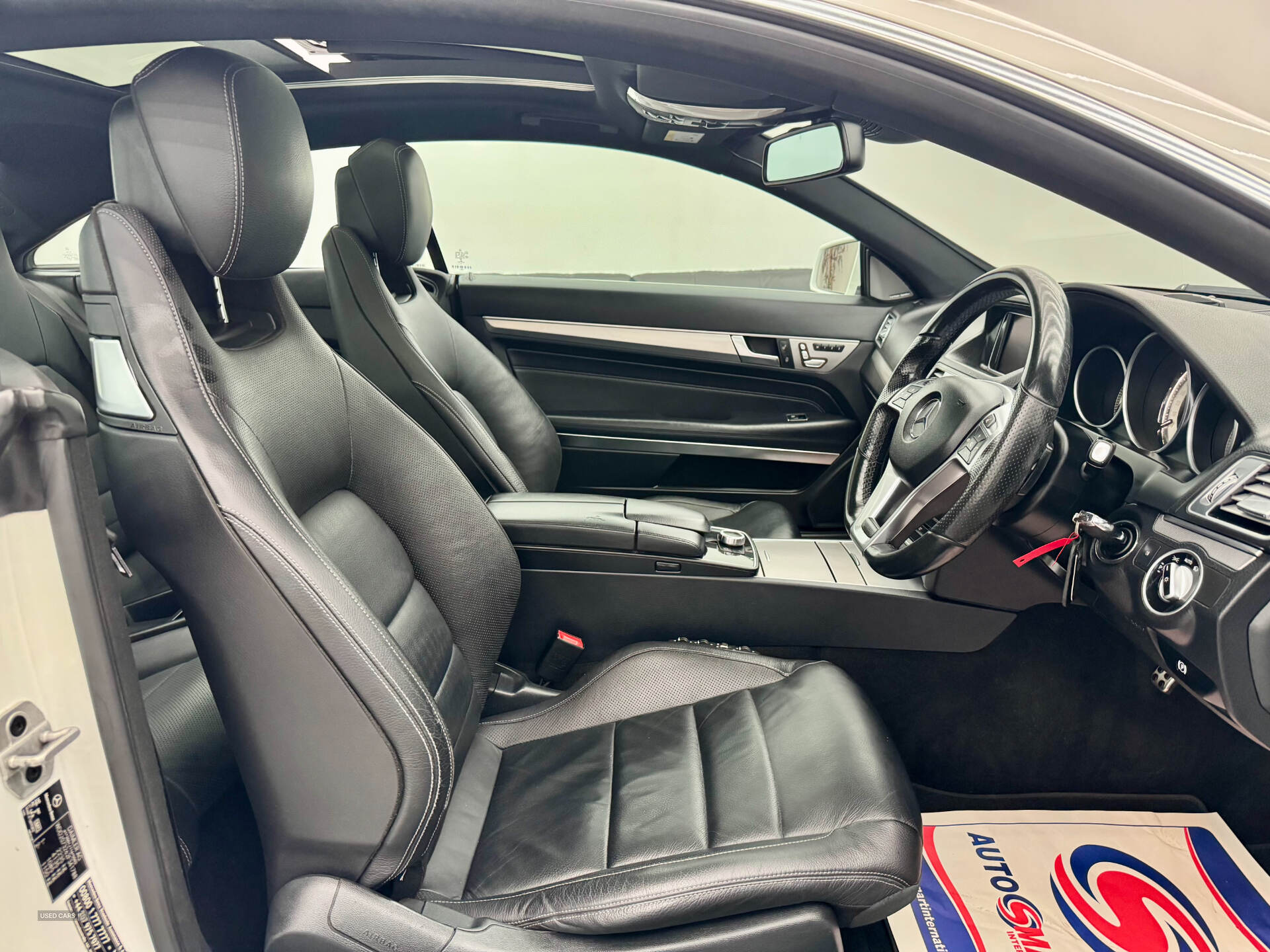 Jan 2016 Mercedes E-Class E350 BlueTEC AMG Line Premium 2dr 9G-Tronic