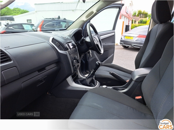 Isuzu D-Max DIESEL in Down