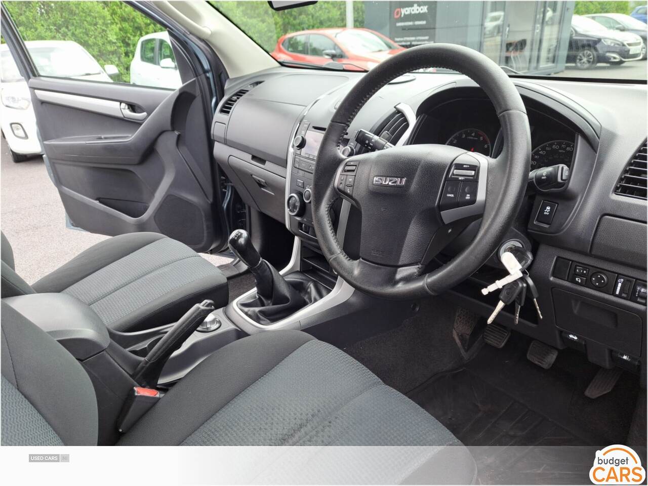 Isuzu D-Max DIESEL in Down