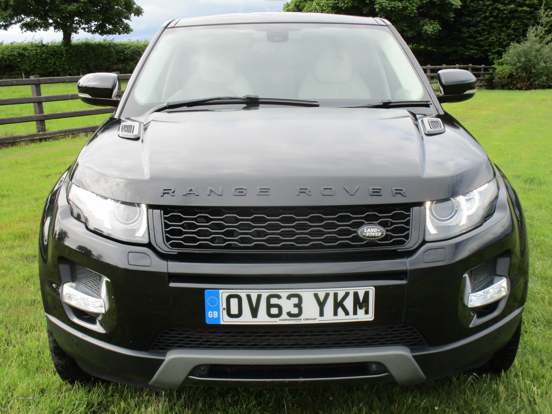 Nov 2013 Land Rover Range Rover Evoque 2.2 SD4 Prestige 5dr Auto