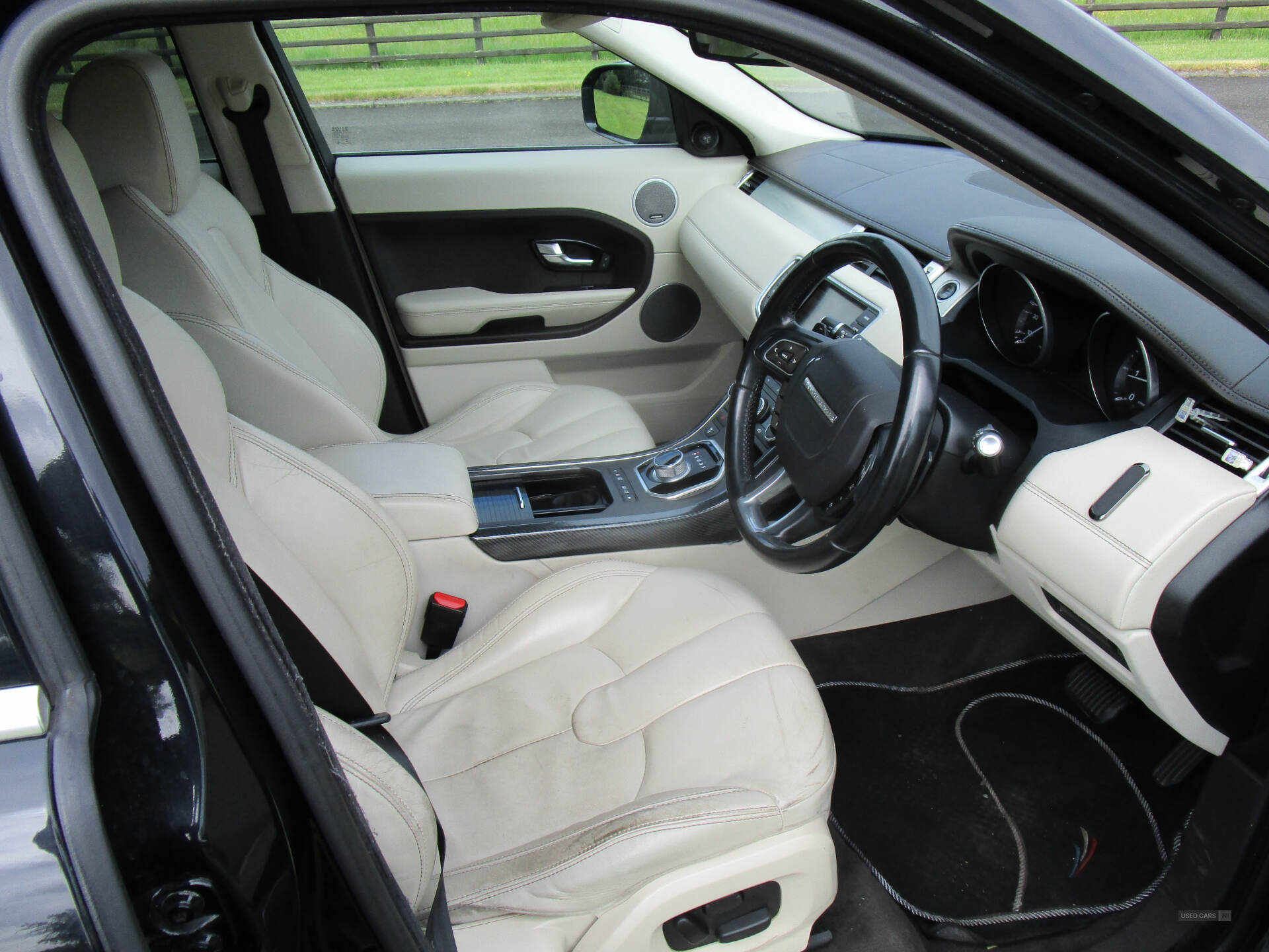 Nov 2013 Land Rover Range Rover Evoque 2.2 SD4 Prestige 5dr Auto