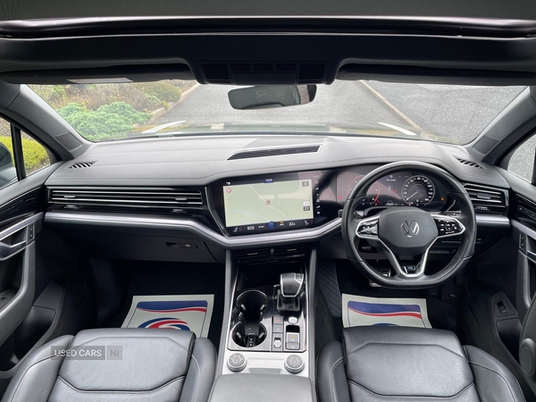 Volkswagen Touareg DIESEL ESTATE in Tyrone