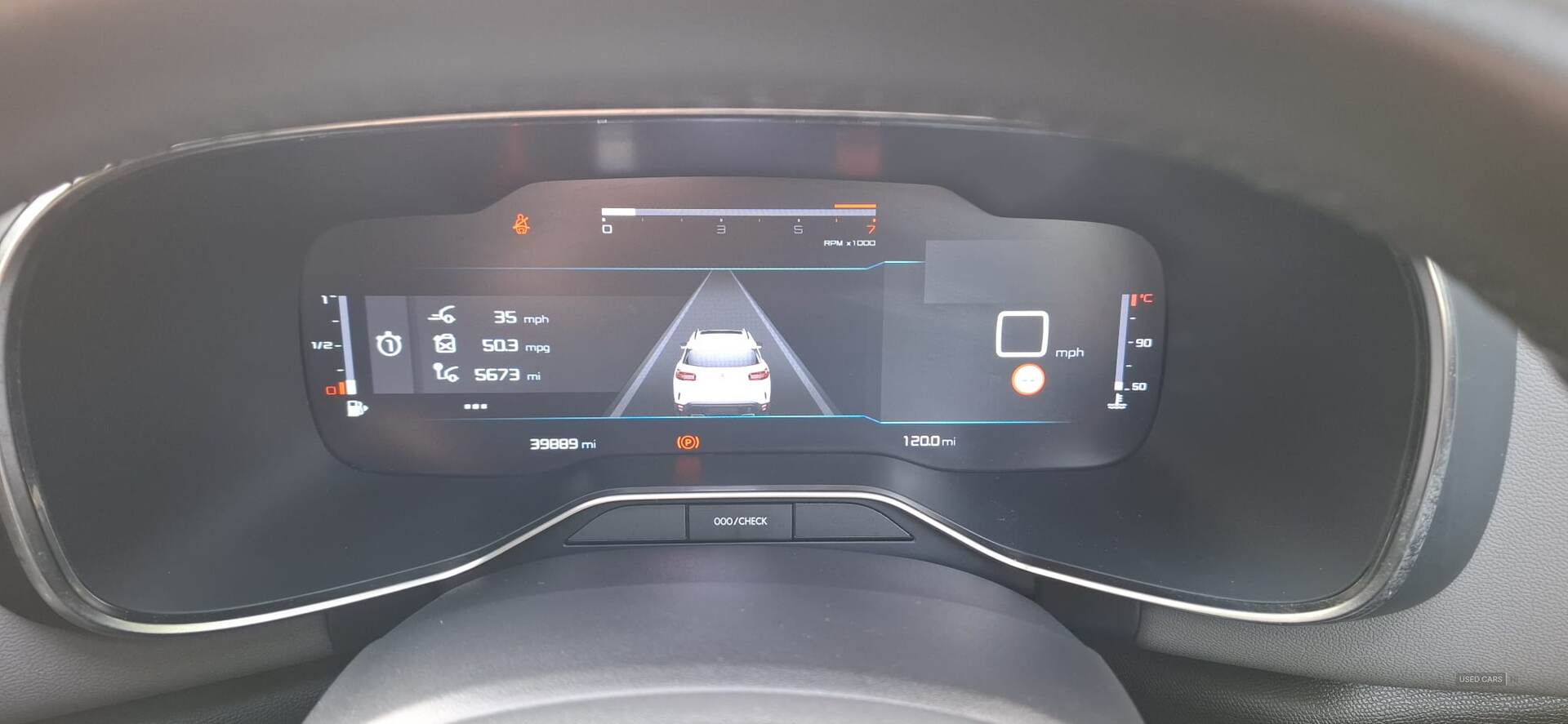 May 2022 Citroen C5 Aircross 1.5 BlueHDi 130 Shine 5dr