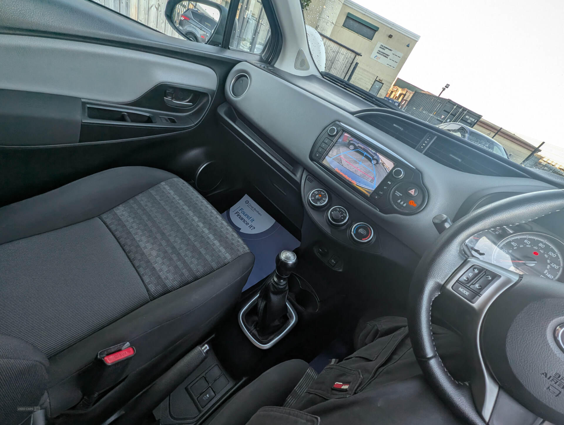 Apr 2016 Toyota Yaris 1.33 VVT-i Icon 5dr