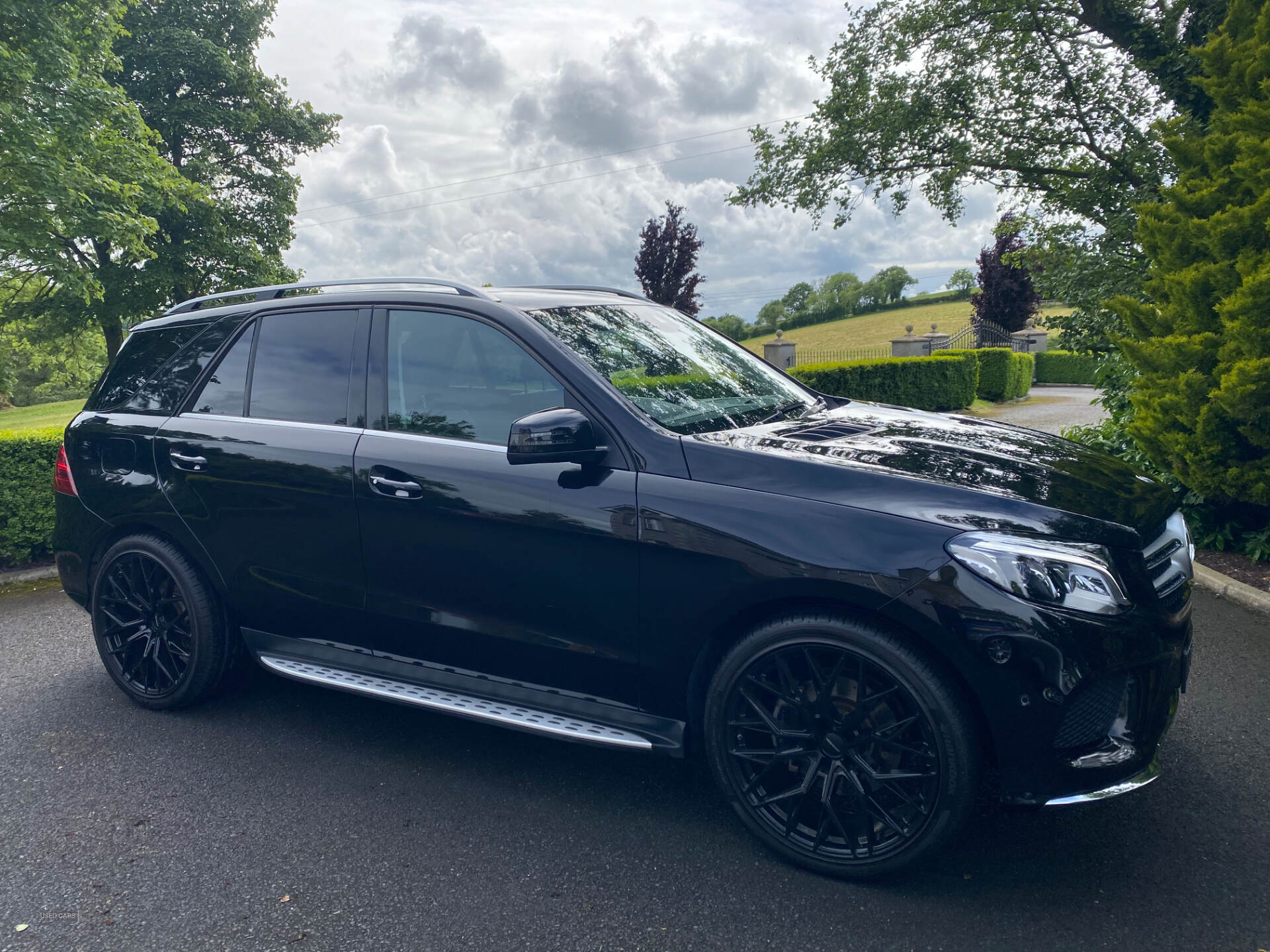 Feb 2018 Mercedes GLE-Class GLE 350d 4Matic AMG Line 5dr 9G-Tronic
