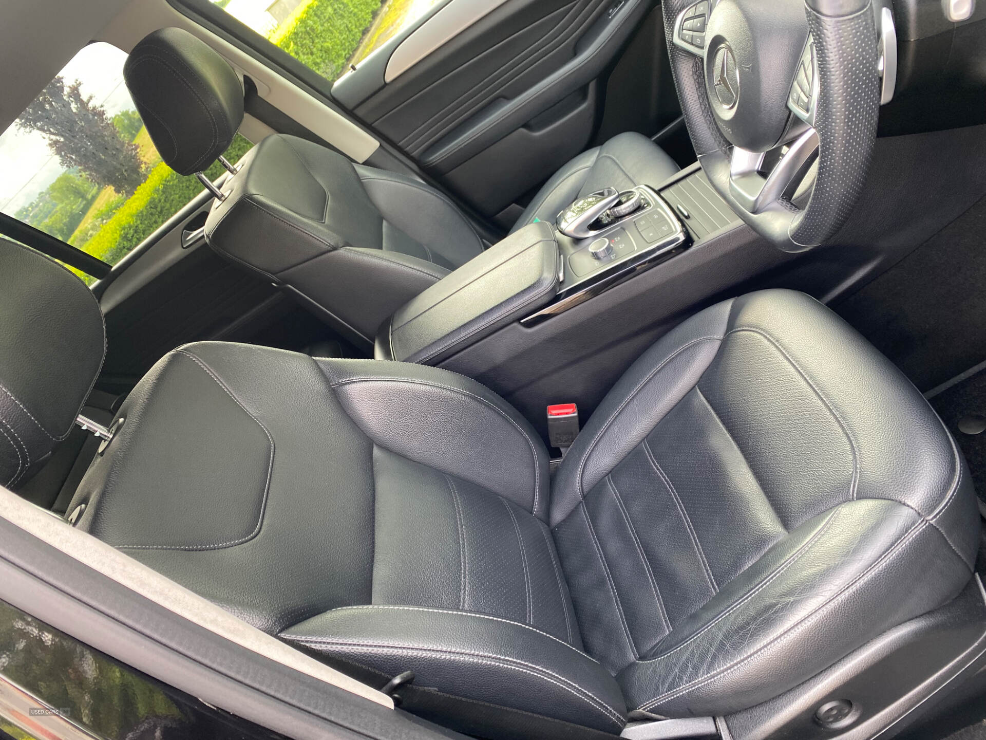 Feb 2018 Mercedes GLE-Class GLE 350d 4Matic AMG Line 5dr 9G-Tronic