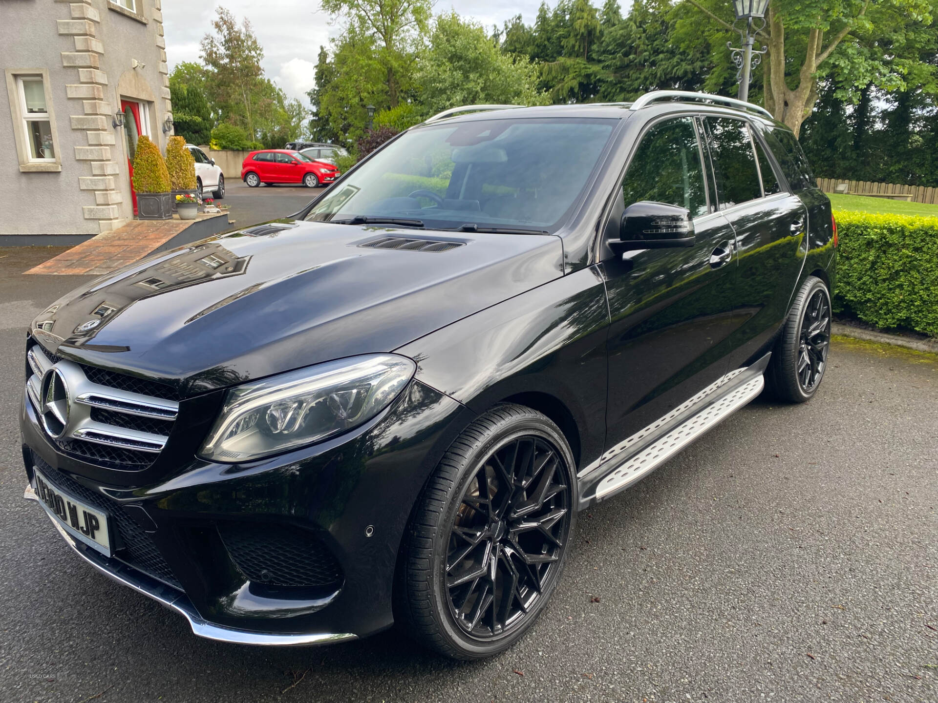Feb 2018 Mercedes GLE-Class GLE 350d 4Matic AMG Line 5dr 9G-Tronic