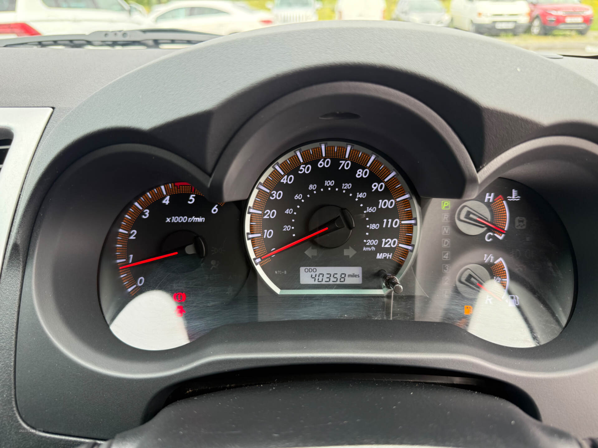 Sep 2015 Toyota Hilux Invincible X D/Cab Pick Up 3.0 D-4D 4WD 171 Auto