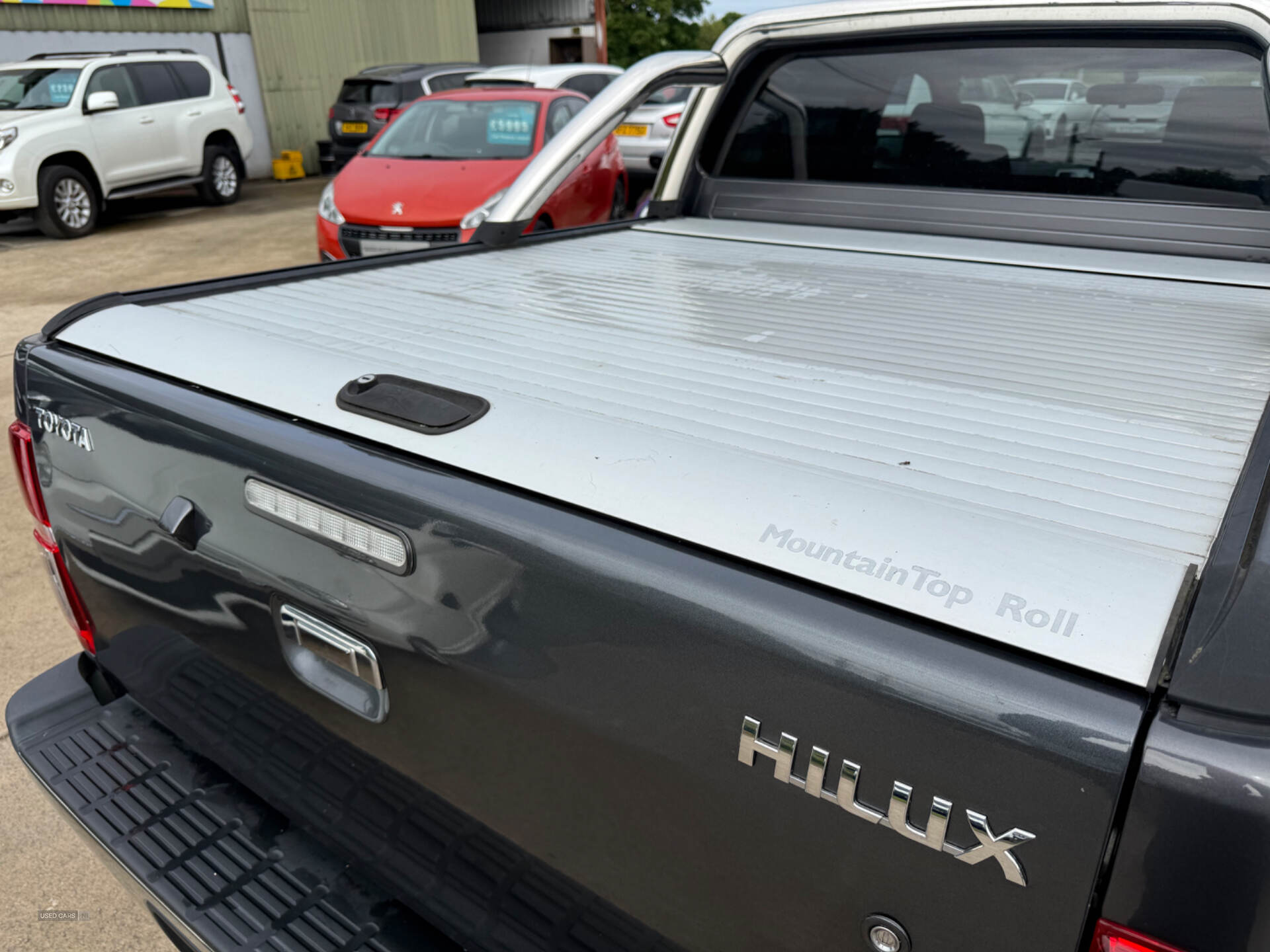 Sep 2015 Toyota Hilux Invincible X D/Cab Pick Up 3.0 D-4D 4WD 171 Auto