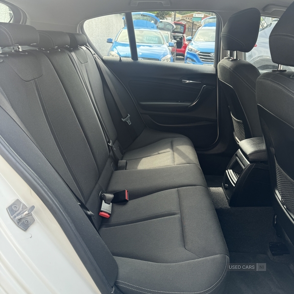 BMW 1 Series DIESEL HATCHBACK in Down
