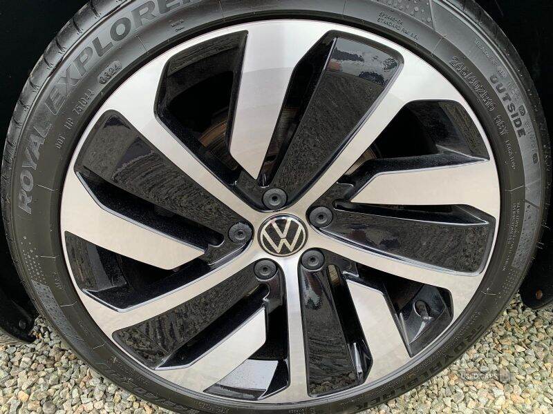 Apr 2022 Volkswagen Arteon 2.0 TDI R-Line 5dr DSG