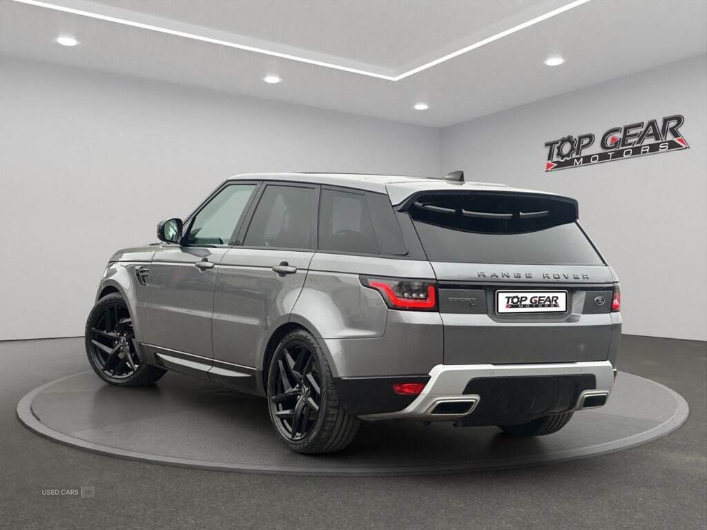 Feb 2021 Land Rover Range Rover Sport 3.0 D300 HSE Silver 5dr Auto