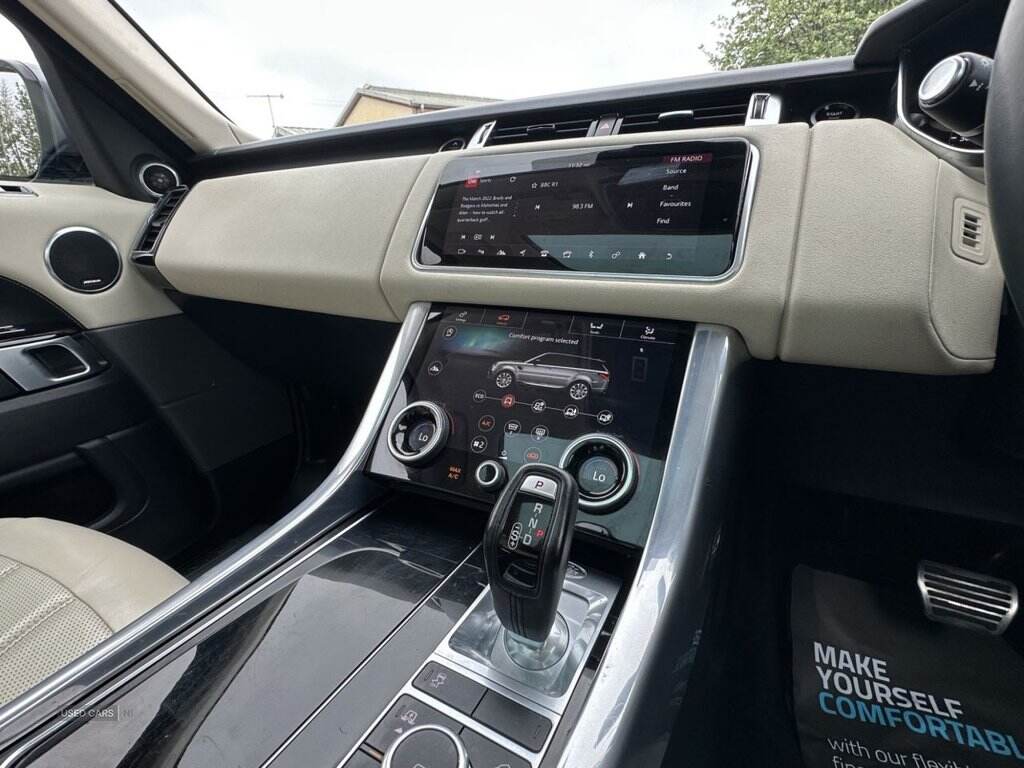 Feb 2021 Land Rover Range Rover Sport 3.0 D300 HSE Silver 5dr Auto