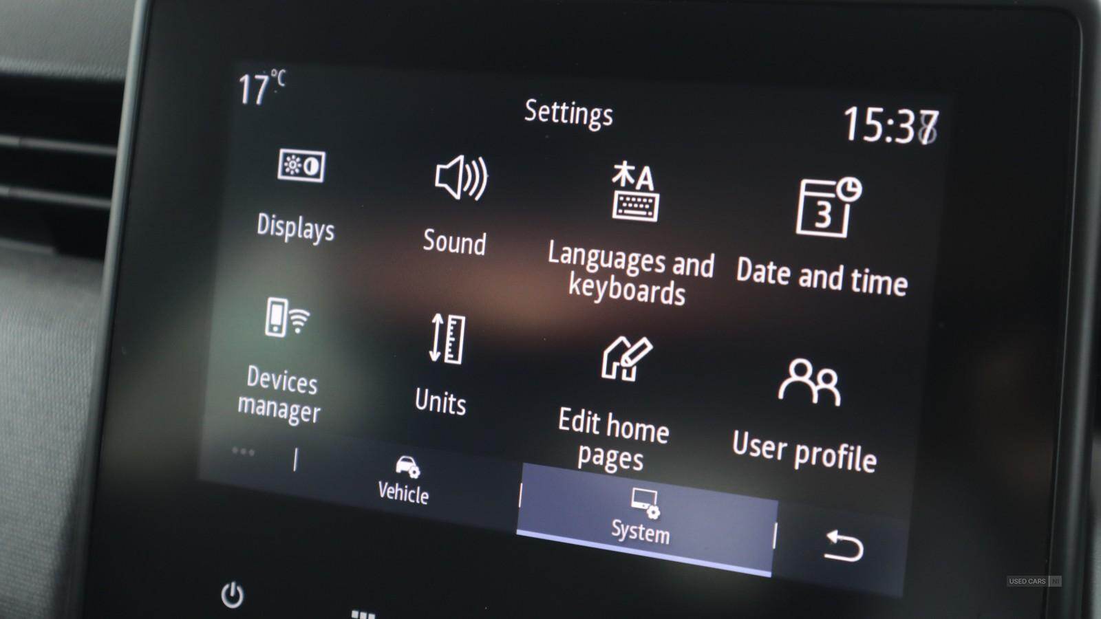 Nov 2023 Renault Clio 1.6 E-TECH full hybrid 145 Evolution 5dr Auto