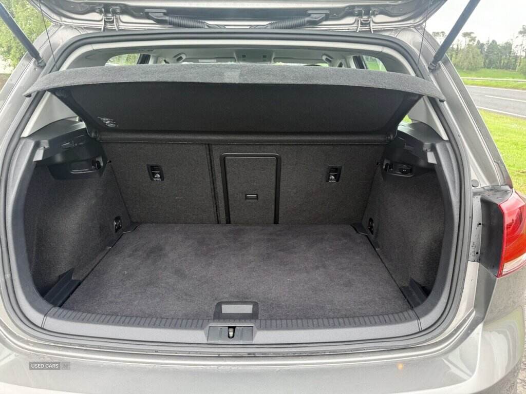 Feb 2017 Volkswagen Golf 1.6 TDI 110 Match Edition 5dr