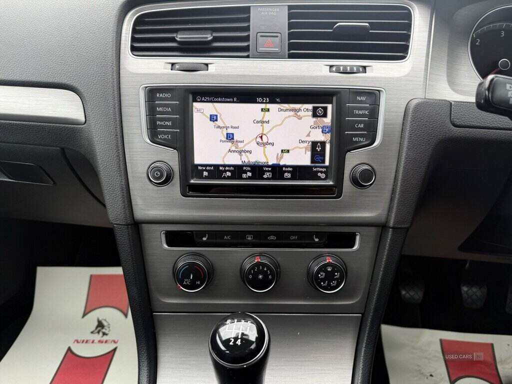 Feb 2017 Volkswagen Golf 1.6 TDI 110 Match Edition 5dr