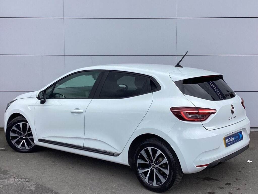 Sep 2020 Renault Clio 1.0 TCe 100 Iconic 5dr