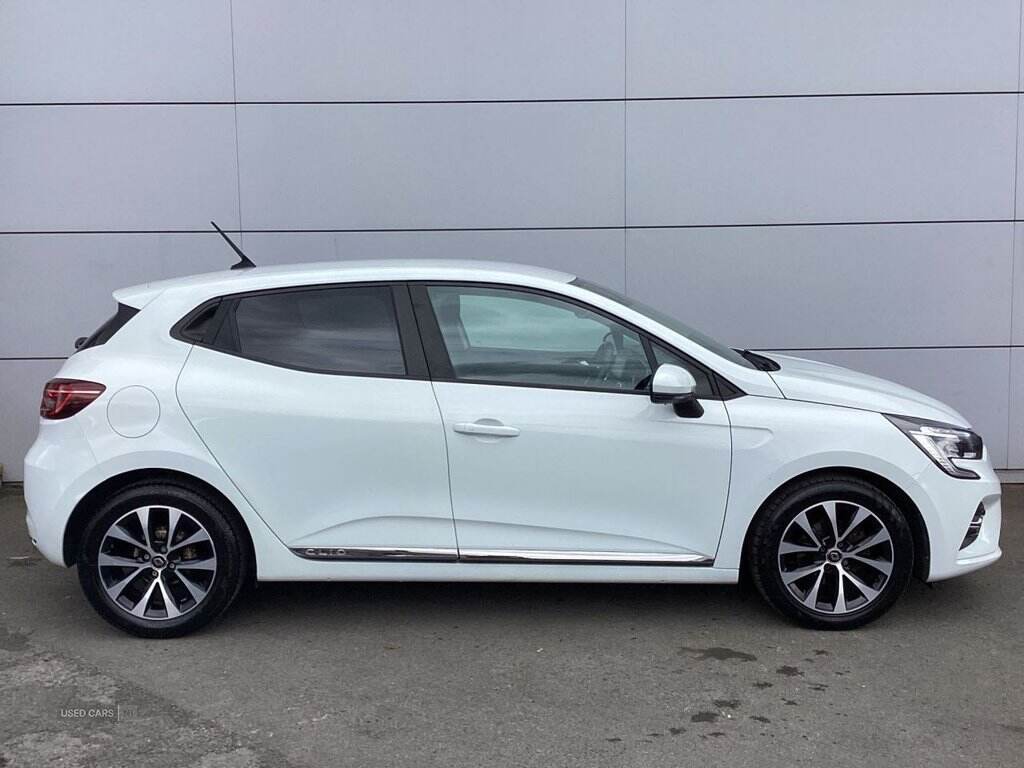 Sep 2020 Renault Clio 1.0 TCe 100 Iconic 5dr