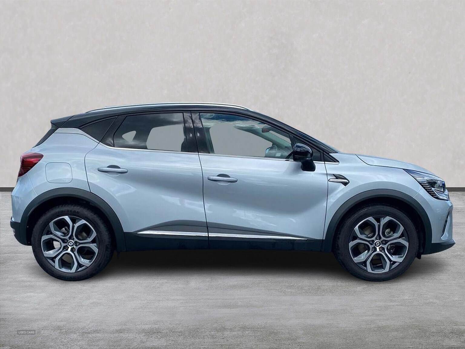 Jun 2022 Renault Captur 1.6 E-Tech Hybrid 145 Se Edition 5Dr Auto