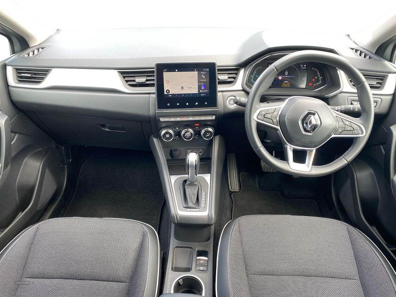 Jun 2022 Renault Captur 1.6 E-Tech Hybrid 145 Se Edition 5Dr Auto