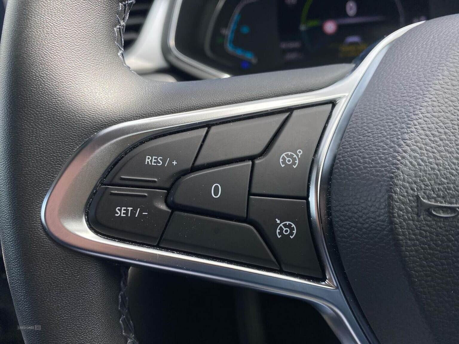 Jun 2022 Renault Captur 1.6 E-Tech Hybrid 145 Se Edition 5Dr Auto