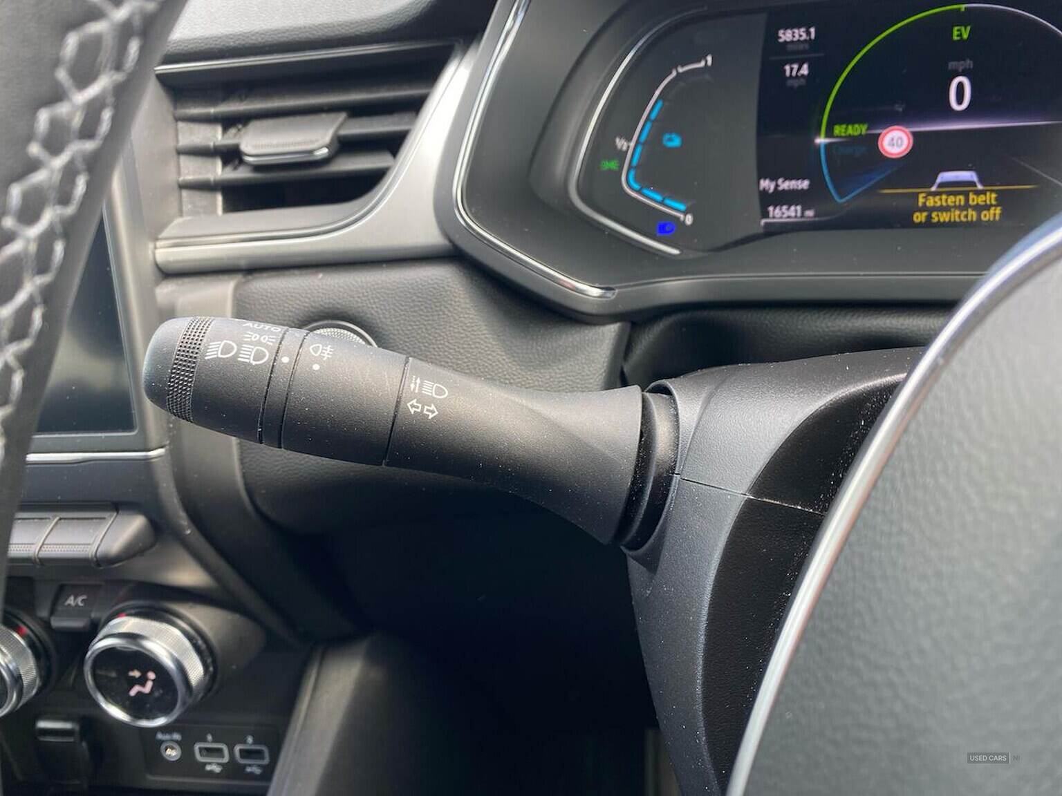 Jun 2022 Renault Captur 1.6 E-Tech Hybrid 145 Se Edition 5Dr Auto