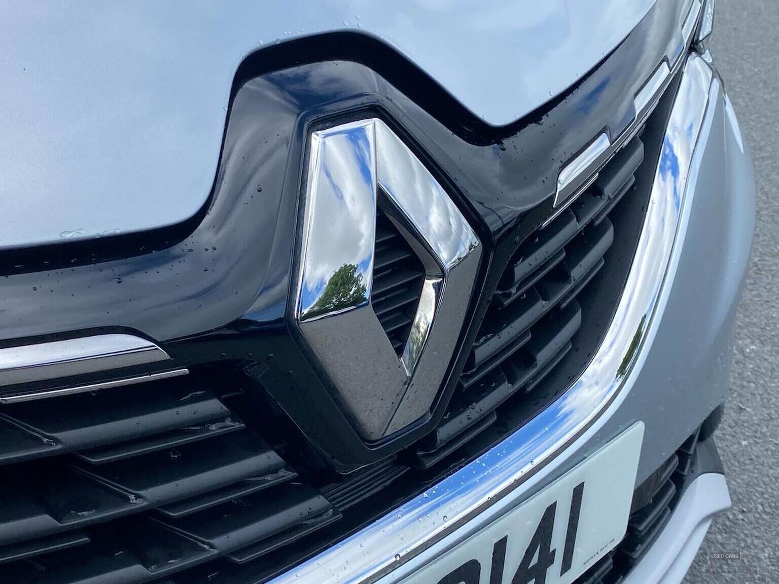 Jun 2022 Renault Captur 1.6 E-Tech Hybrid 145 Se Edition 5Dr Auto