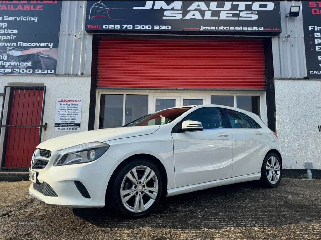 Nov 2015 Mercedes-Benz A-Class A180d Sport 5dr