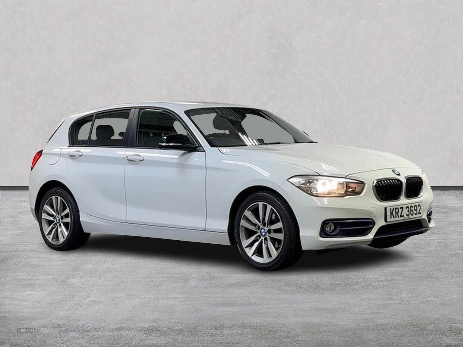 Jan 2016 BMW 1 Series 116D Sport 5Dr